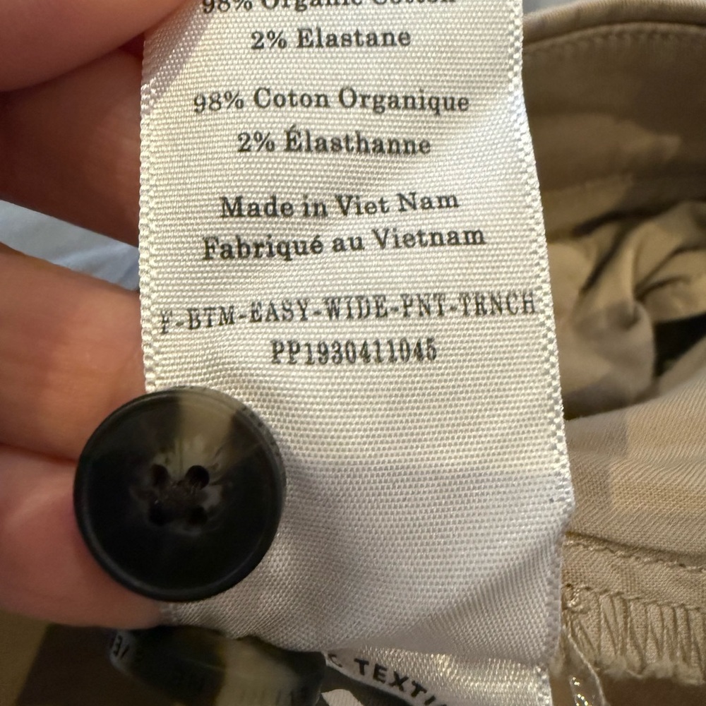 Everlane Wide Leg Pants in Khaki - Picture 5 of 5